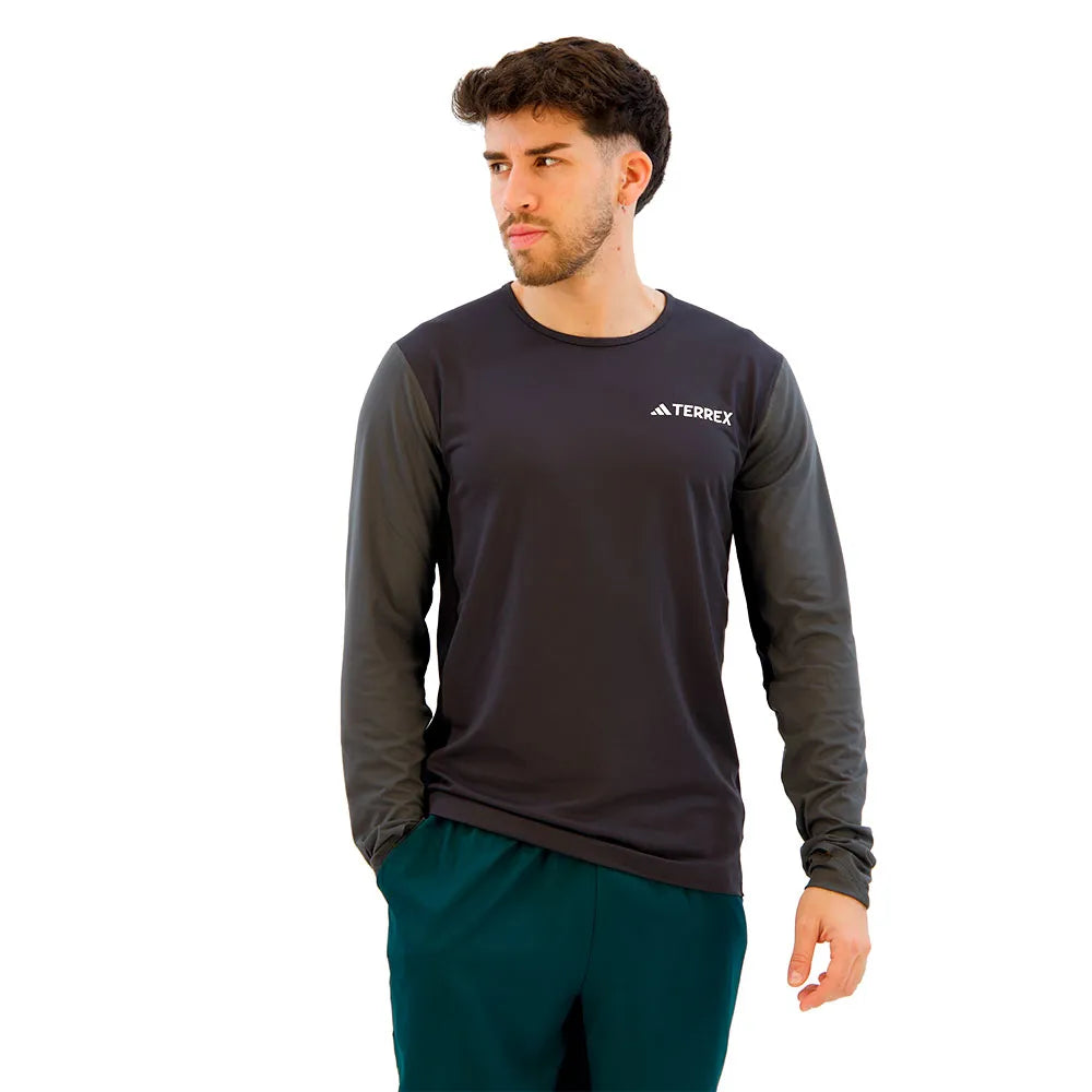 adidas Multi Synthetic long sleeve base layer