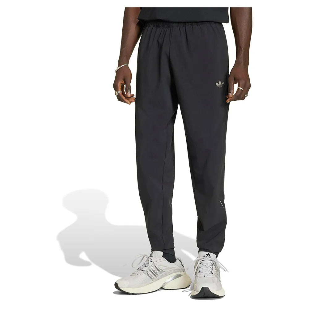 adidas Originals Tech Trefoil Essentials Woven pants