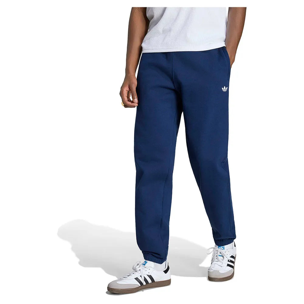 adidas Originals Trefoil Essentials Regular Fleece joggers