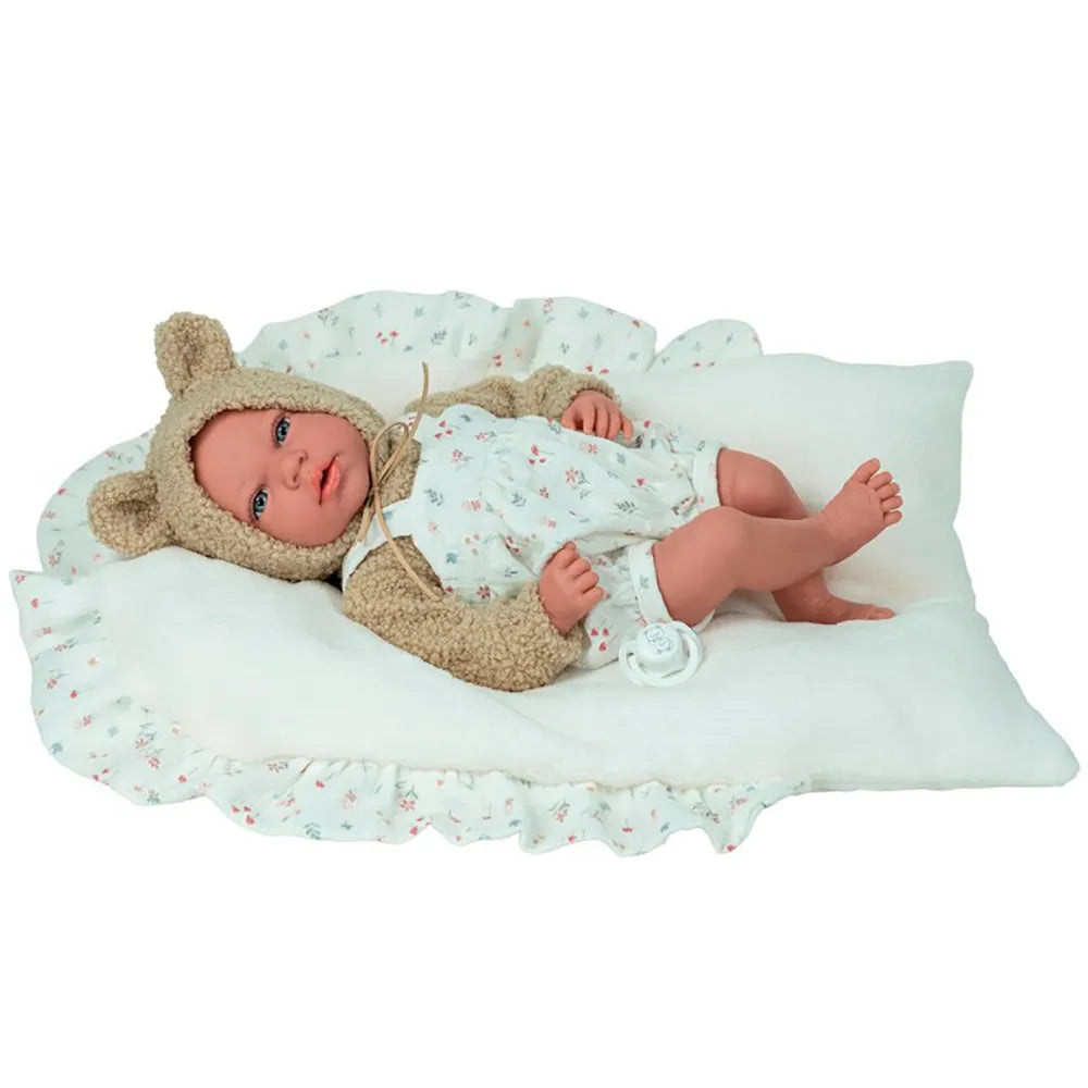 Arias Elegance Andie doll