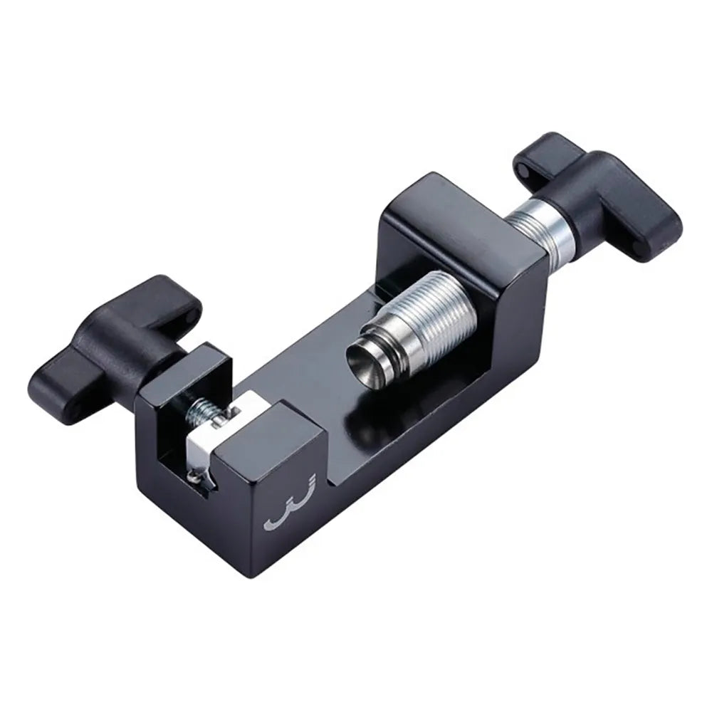 BBB NeedleDriver Hydraulic Barb Tool