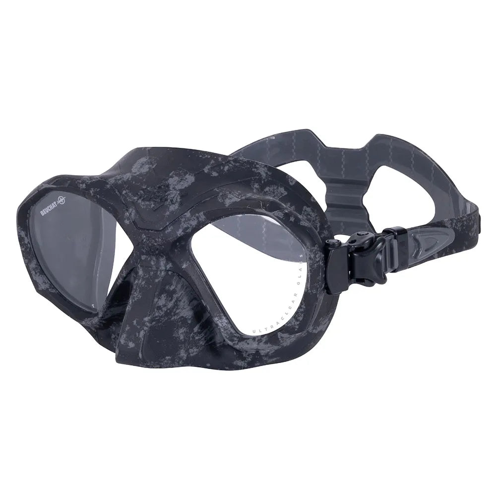 Beuchat Shark spearfishing mask