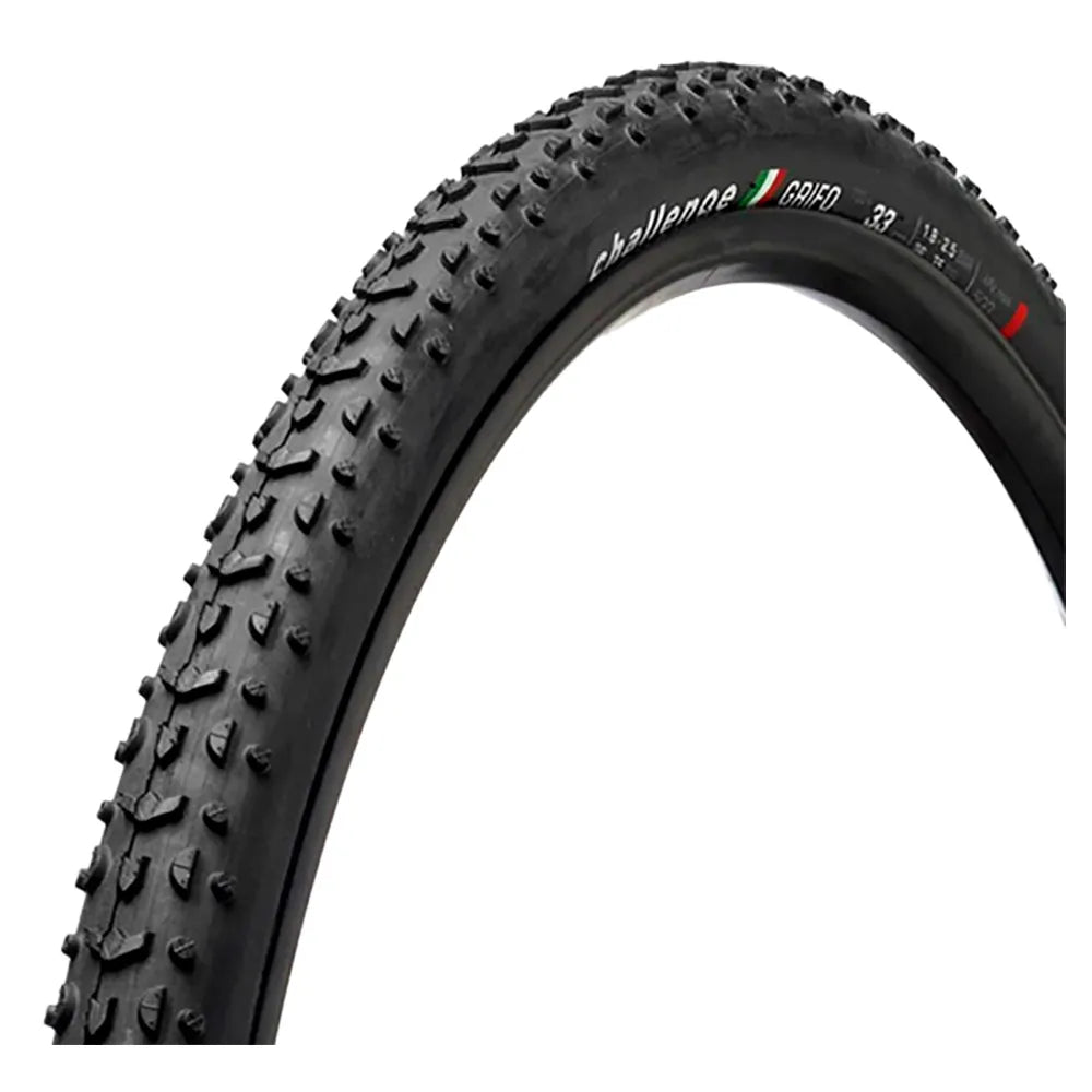 Challenge Strada Pro Handmade Smart 300 TPI SuperPolyester Tubeless 700C x 32 road tyre
