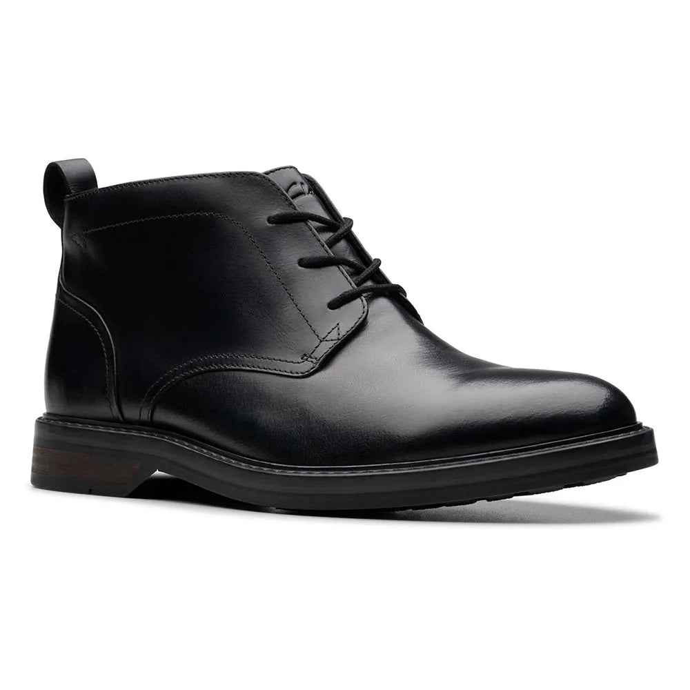 Clarks shoes Aldwin Chukka boots
