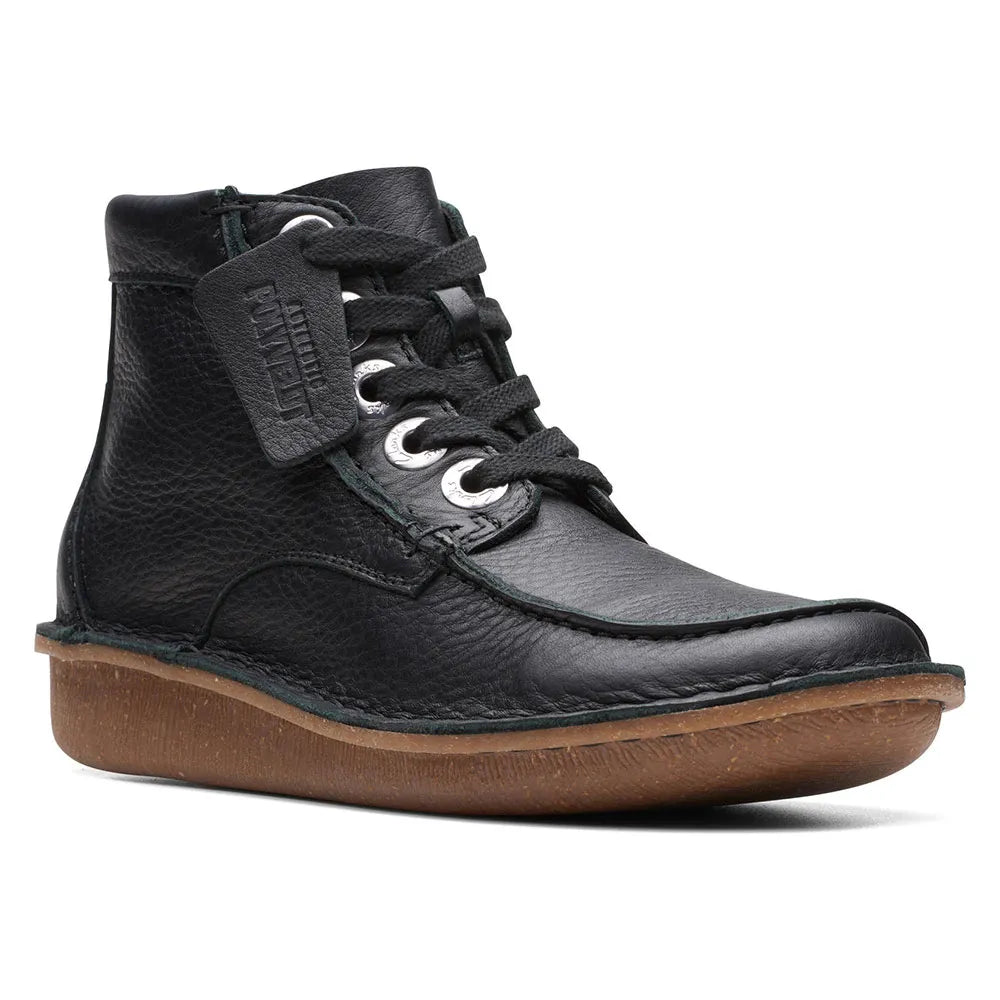 Clarks shoes Funny Cedar booties