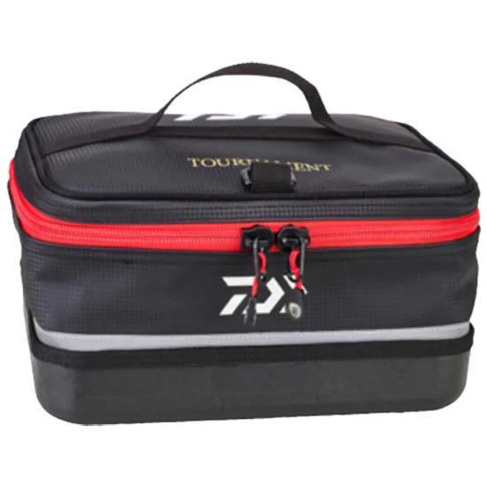 Daiwa Tournament Surfcasting 11L cooler bag
