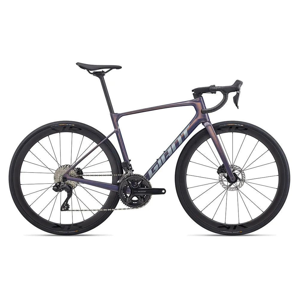 Giant Defy Advanced 0 105 Di2 2026 road bike