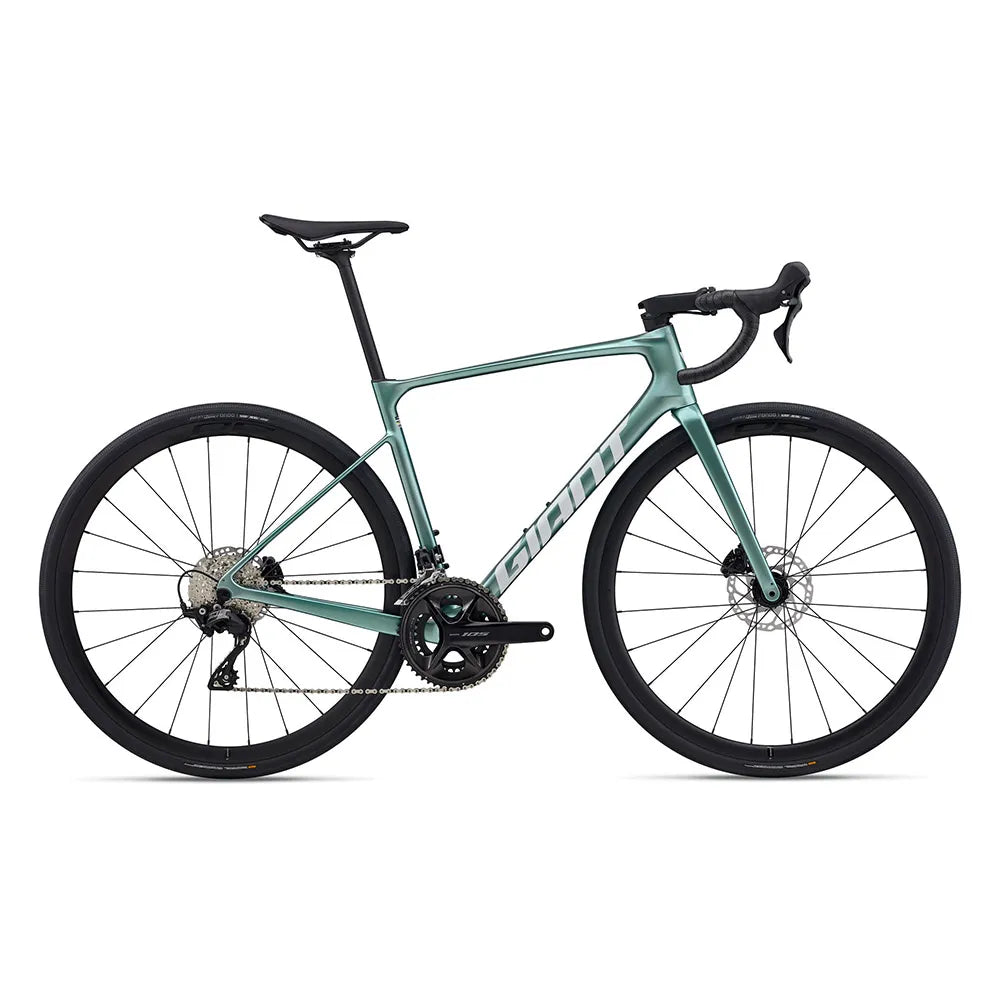 Giant Defy Advanced 2 105 2026 road bike