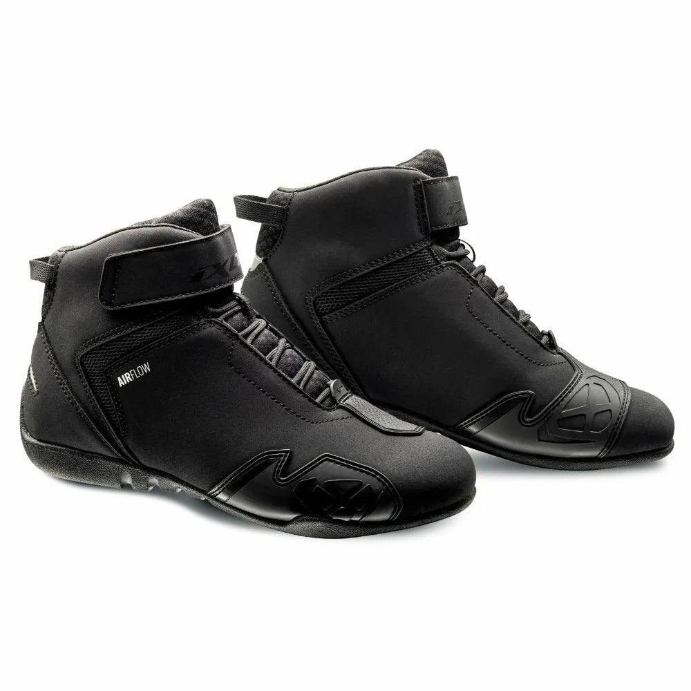 Ixon Gambler motorcycle shoes
