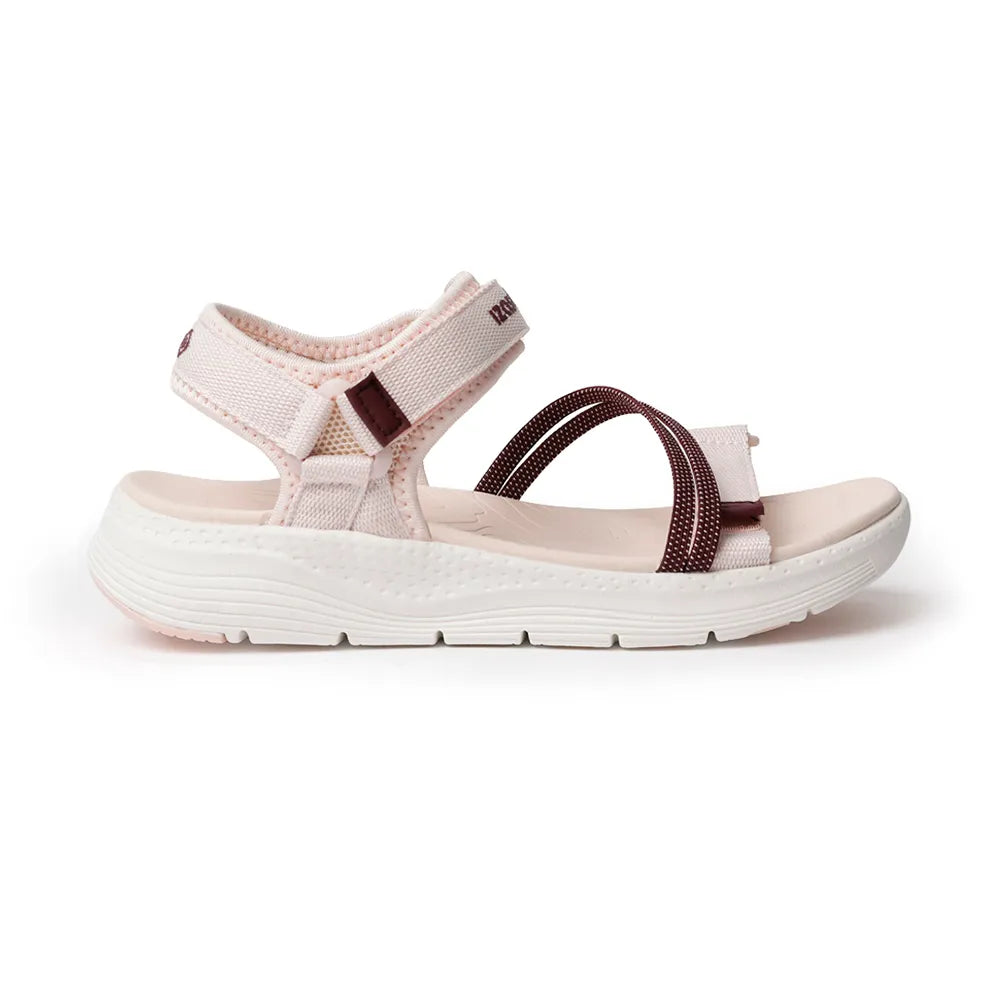 Izas Freya sandals