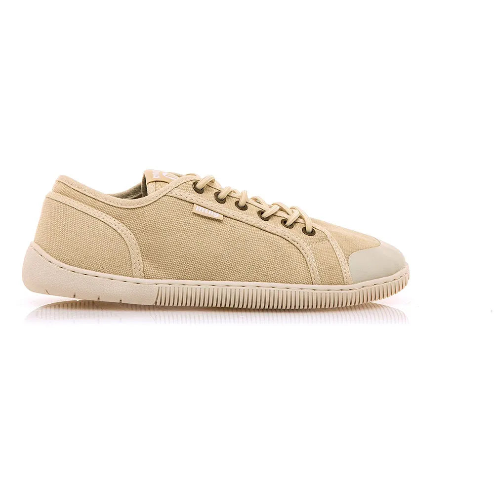 Mtng Free Aria trainers