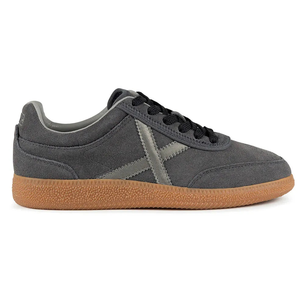Munich Rumba 39 trainers