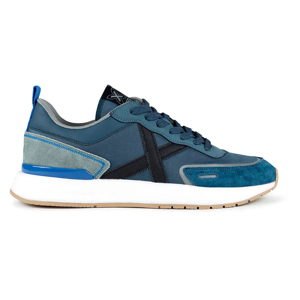 Munich Speed 22 trainers