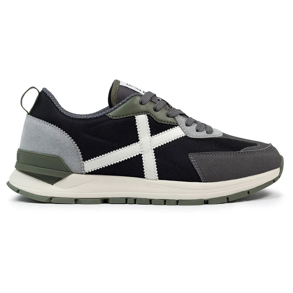 Munich Versatile 27 trainers