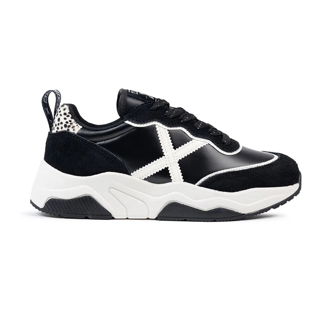 Munich Wave 176 trainers