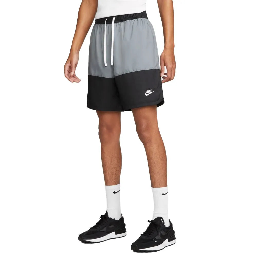 Nike Sportswear Sport Essential Woven Lined Flow shorts