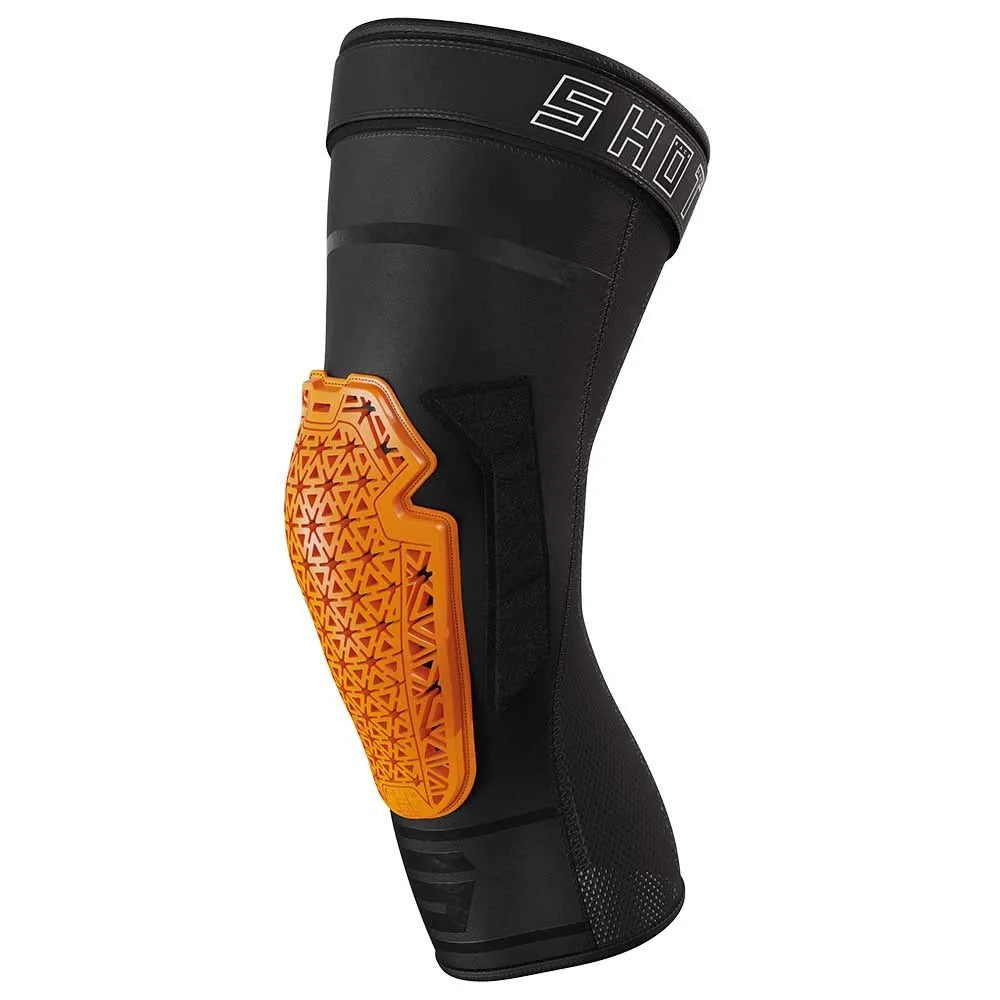 Shot Race D30 knee guards