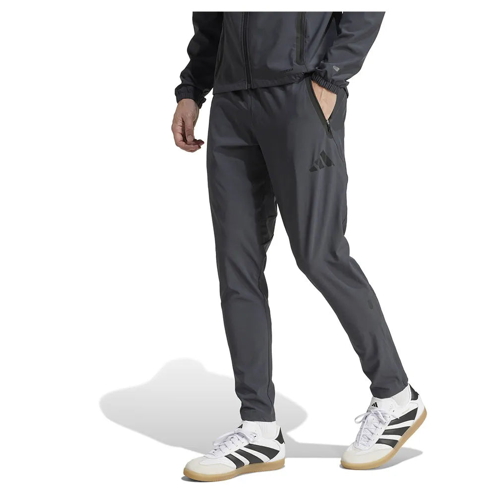 adidas FC Bayern Tiro 25 Competition Vis Tech travel tracksuit pants