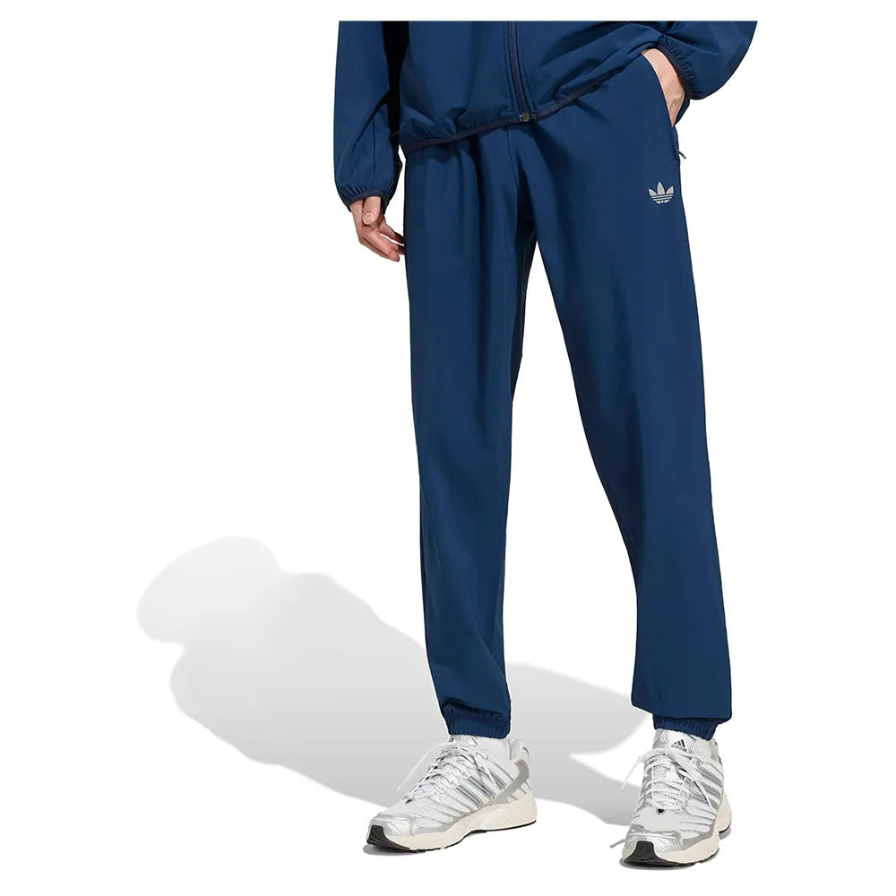 adidas Originals Tech Trefoil Essentials Track sweat pants
