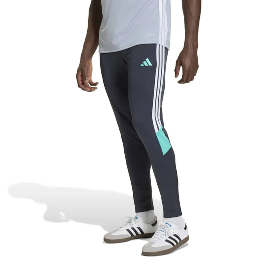 adidas Tiro 26 Essentials Training tracksuit pants