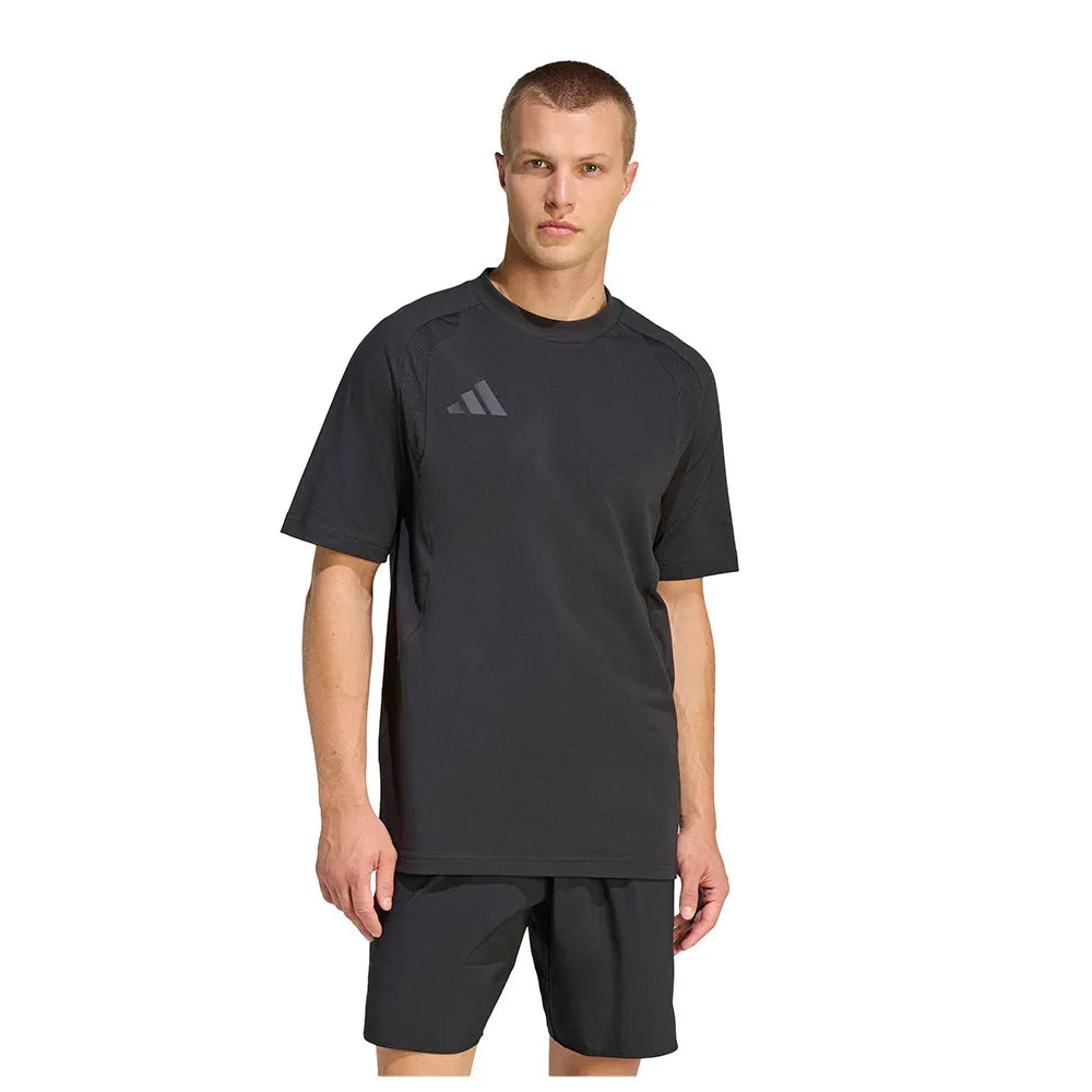 adidas Tiro Travel short sleeve T-shirt