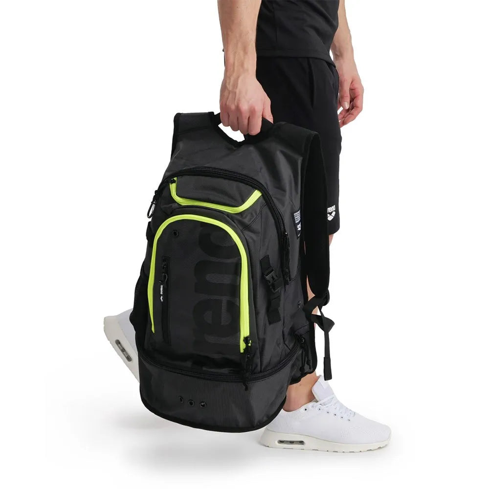 Arena Fastpack 3.0 40L backpack