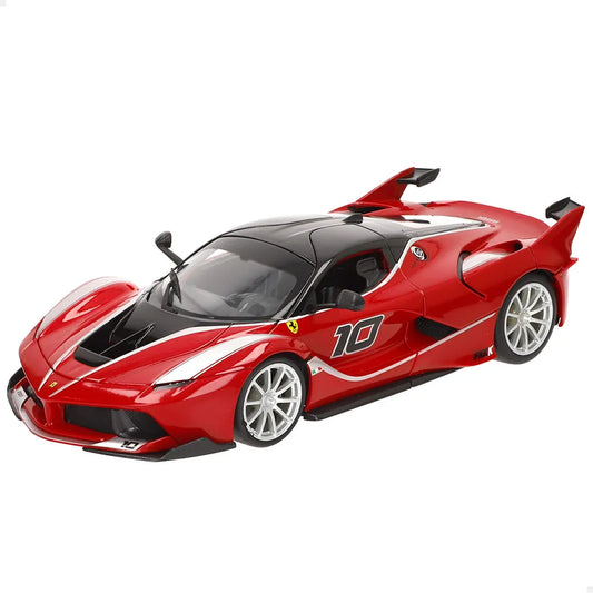 Bburago Ferrari FXX-K #10 1:18 car
