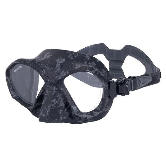 Beuchat Shark spearfishing mask