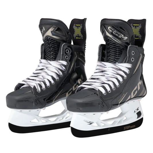 Ccm Tacks XF Pro Intermediate ice skates