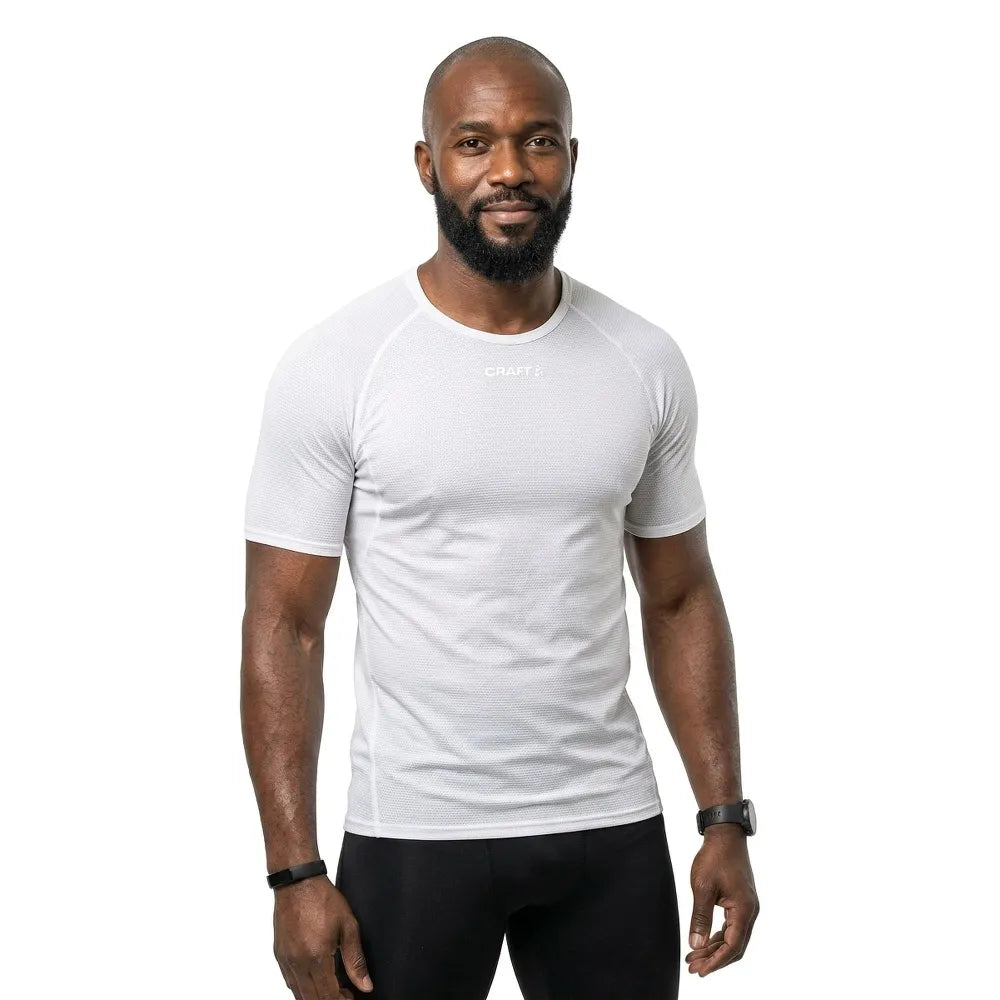 Craft Active nanoweight short sleeve base layer