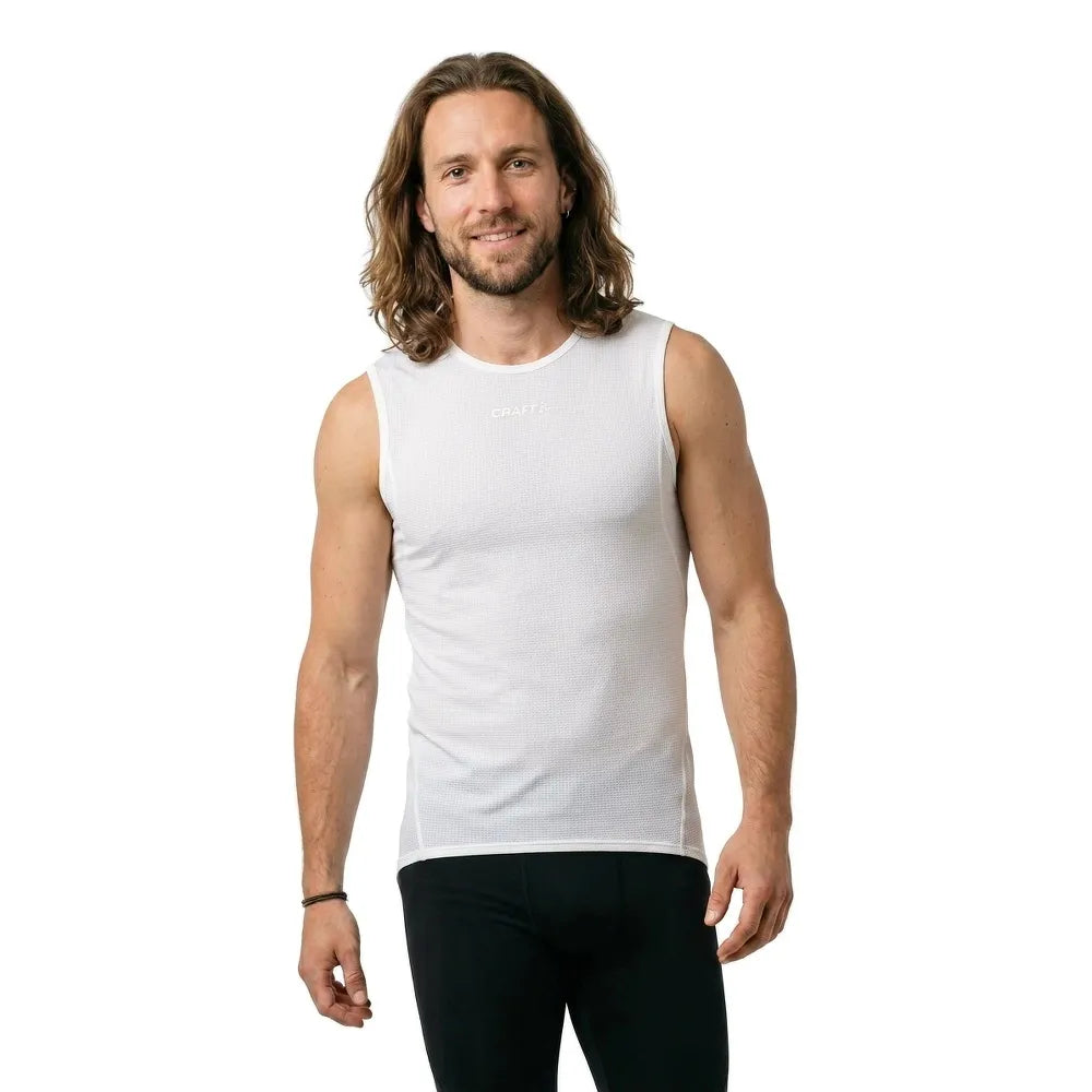 Craft Active nanoweight sleeveless base layer