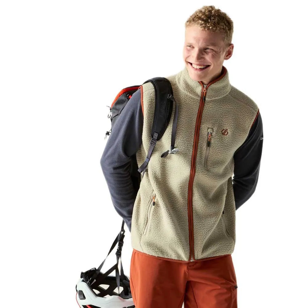 Dare2B Camber vest