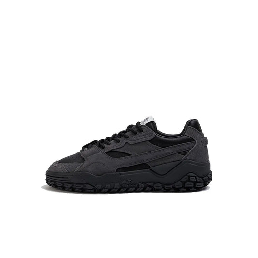 Ellesse LSR trainers
