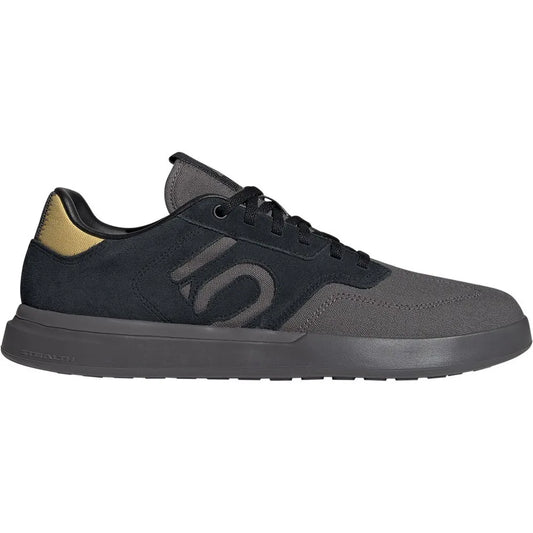 Five ten Sleuth hiking shoes