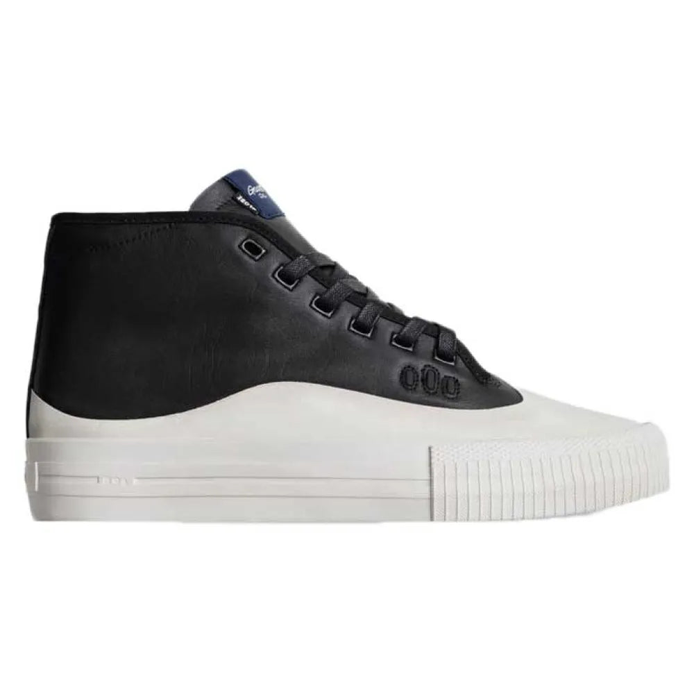 Globe Gillette mid trainers