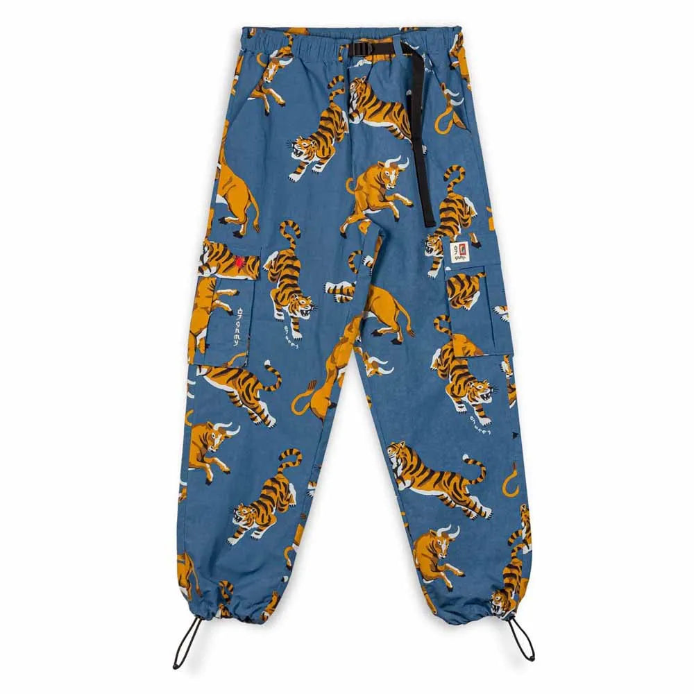Grimey Vita Deorum shorts