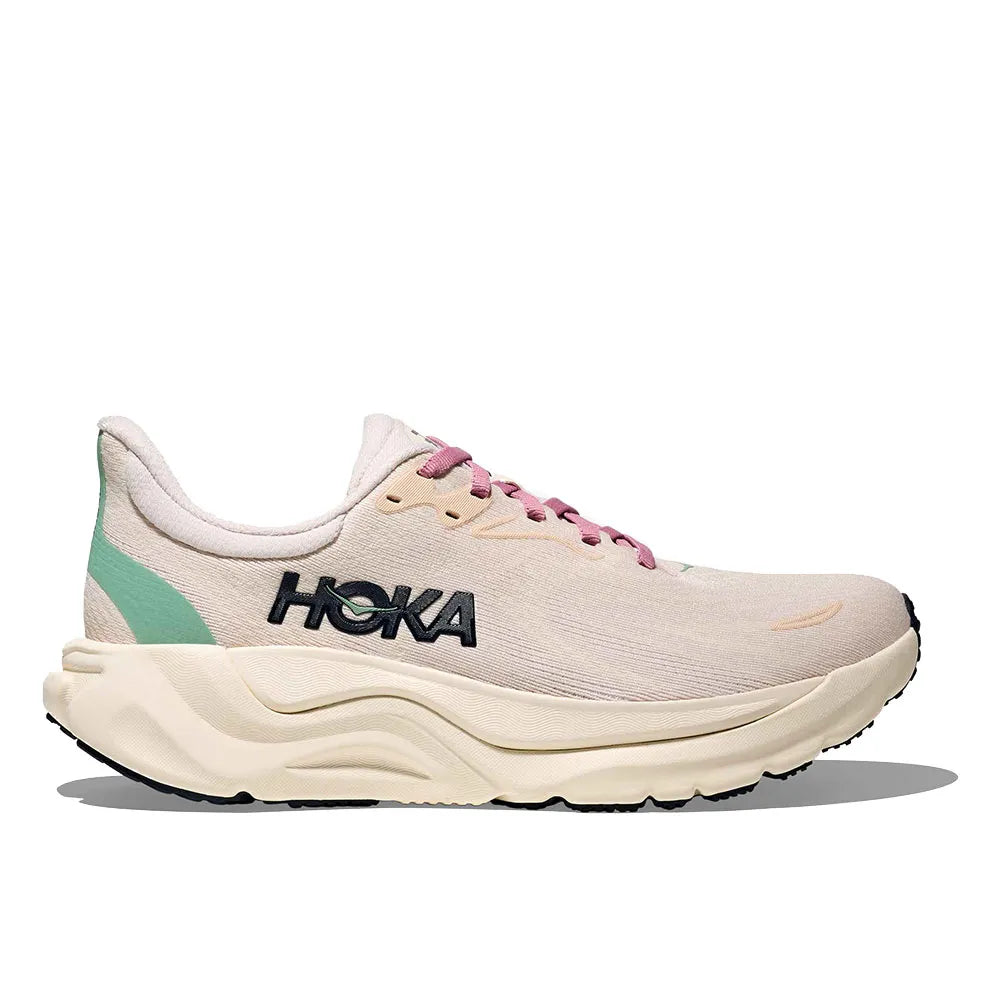 Hoka Arahi 8 running shoes