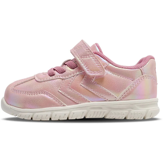 Hummel Crosslite Metallic 2.0 trainers