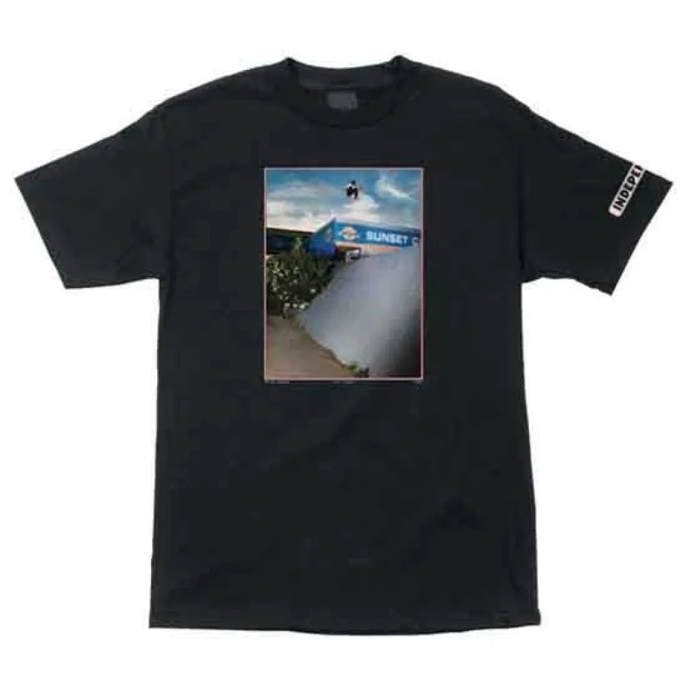 Independent Sunset carwash short sleeve T-shirt
