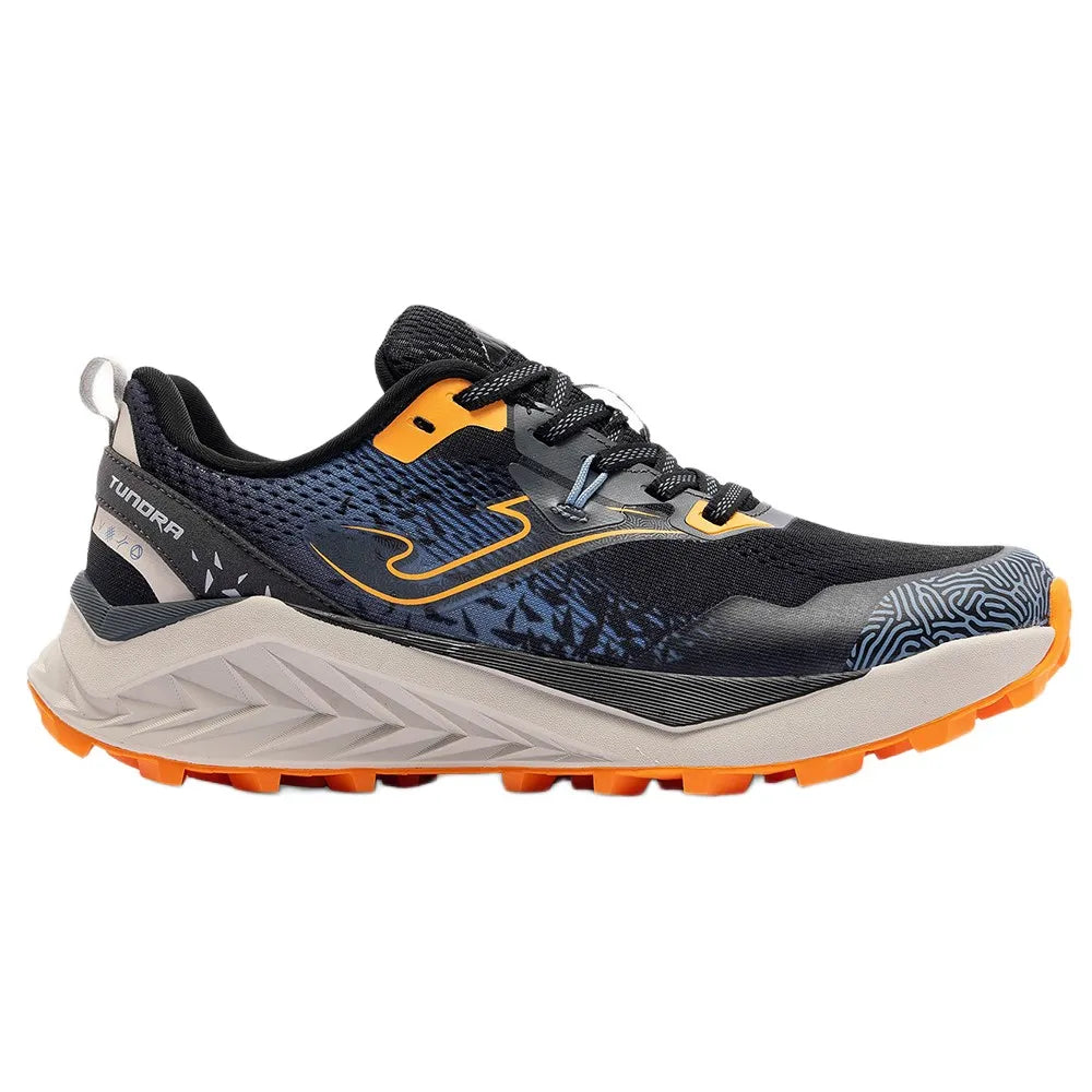 Joma Tundra trainers