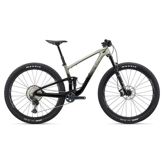 Liv Pique Advanced 29 2 29´´ XT M8100. Shadow + 2024 MTB bike