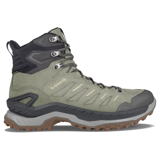 Lowa Innovo GORE-TEX® Mid hiking boots