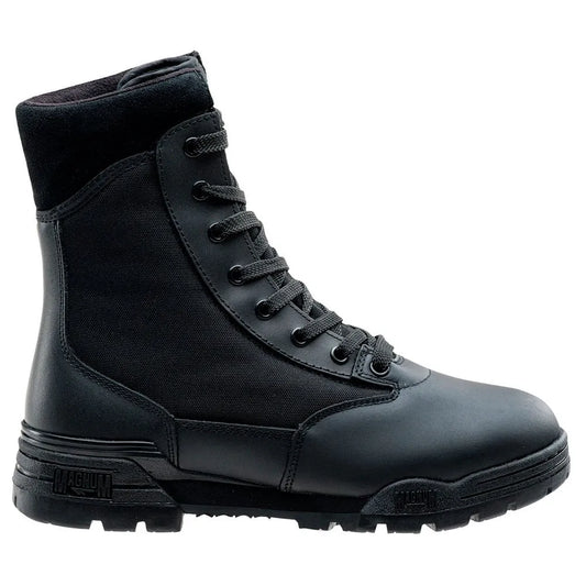 Magnum Classic hiking boots