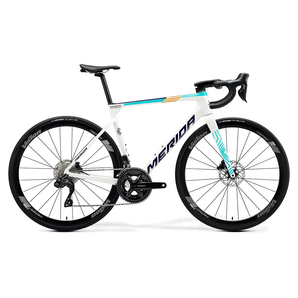 Merida bikes Scultura 5000 105 Di2 Bahrain 2026 road bike
