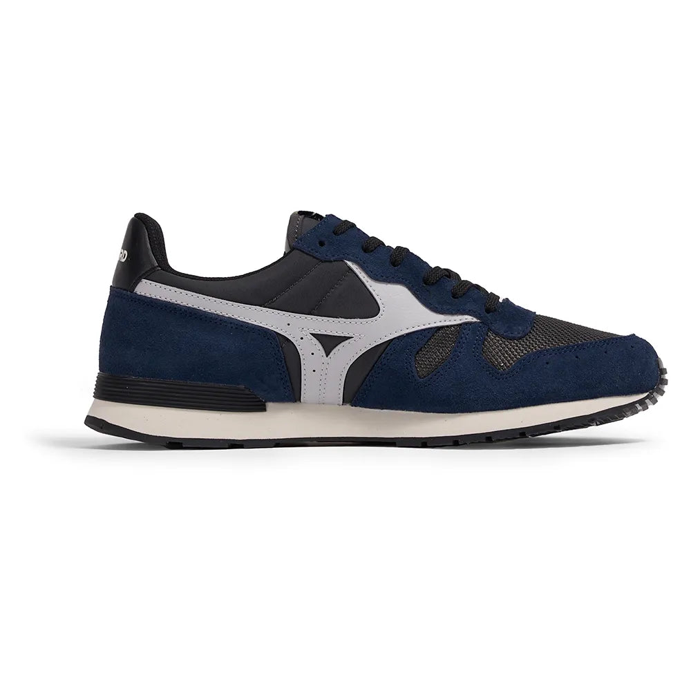 Mizuno ML87 trainers
