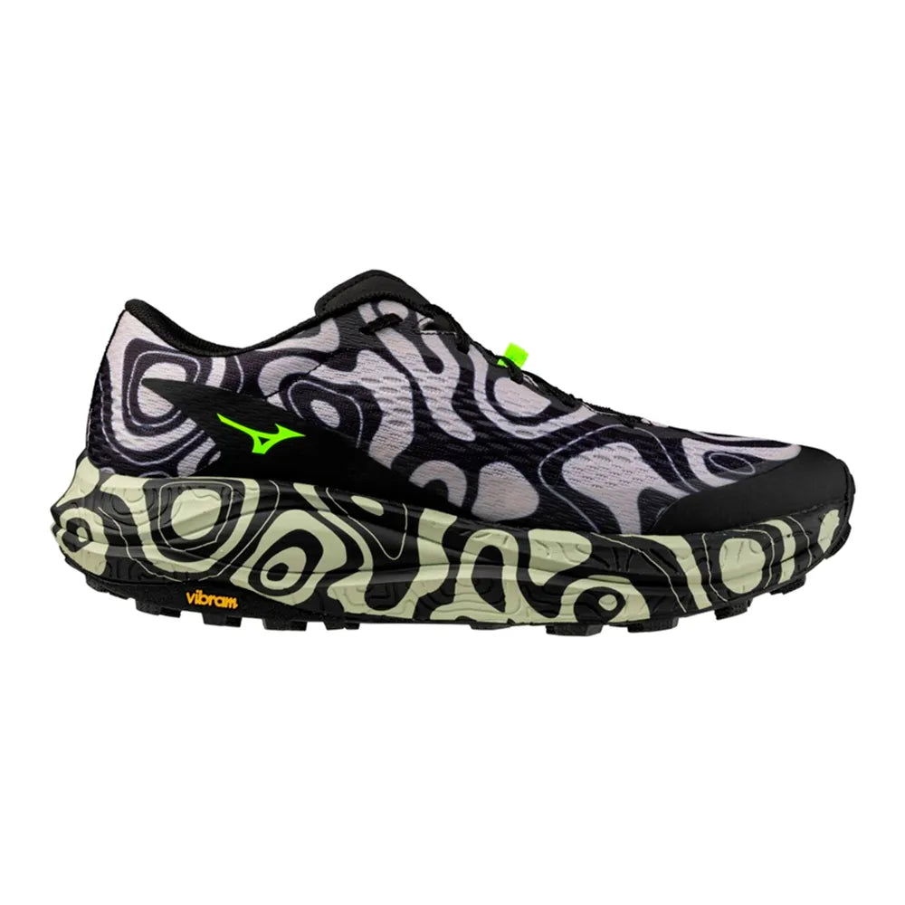 Mizuno Neo Accera trail running shoes
