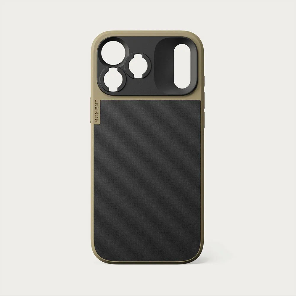 Moment IPhone 17 Pro Max phone case