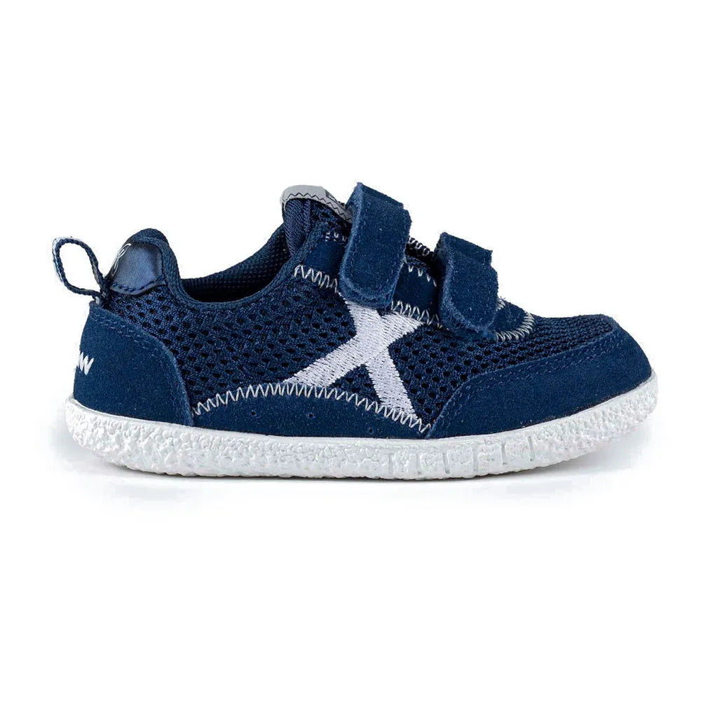 Munich Baby Koda 12 slip-on trainers