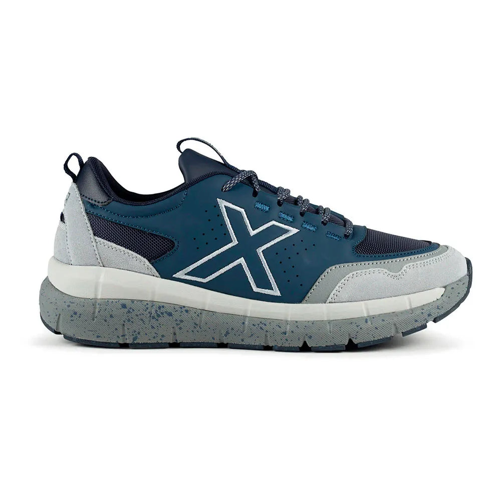 Munich Kava 34 trainers