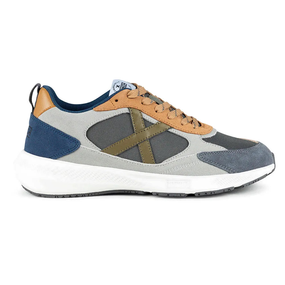 Munich Loop 09 trainers